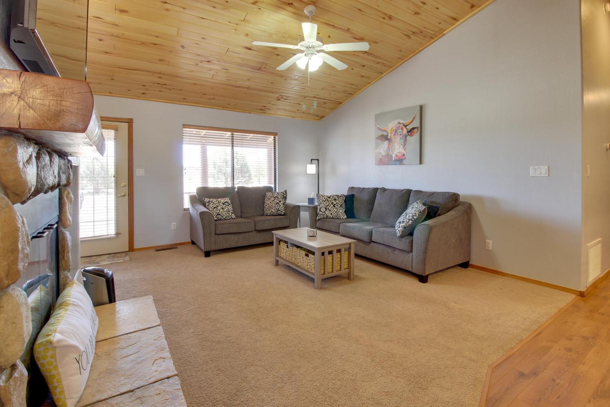 Overgaard Cabin Near Sitgreaves National Forest! Bagian luar foto